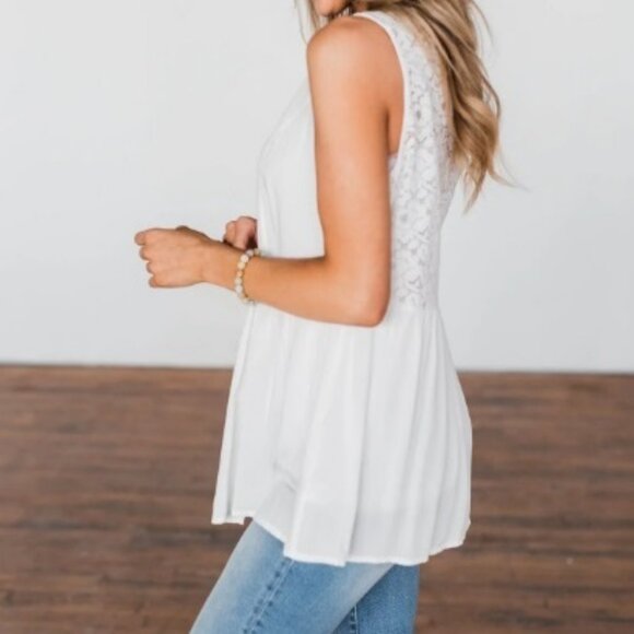 P.S. LOVE White (or Off-White) Lace Sleeveless Button Down Tank Top Small - Picture 2 of 15